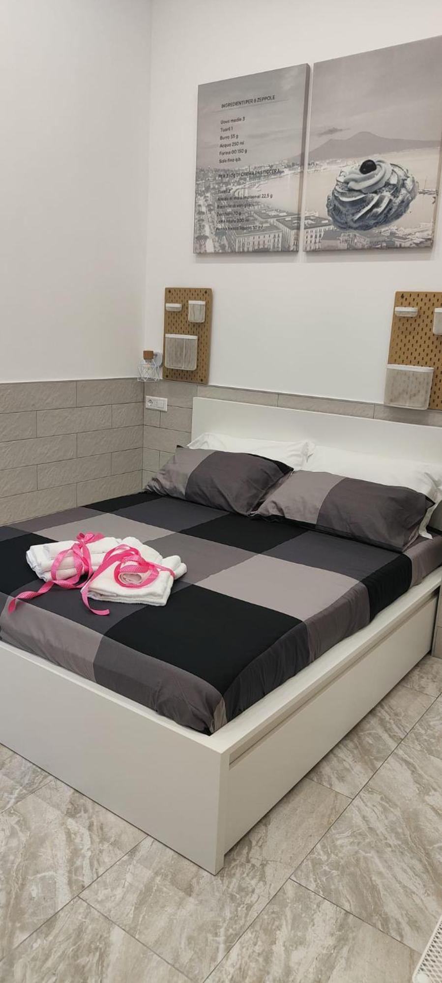 Il Biscottino Rooms نابولي الغرفة الصورة